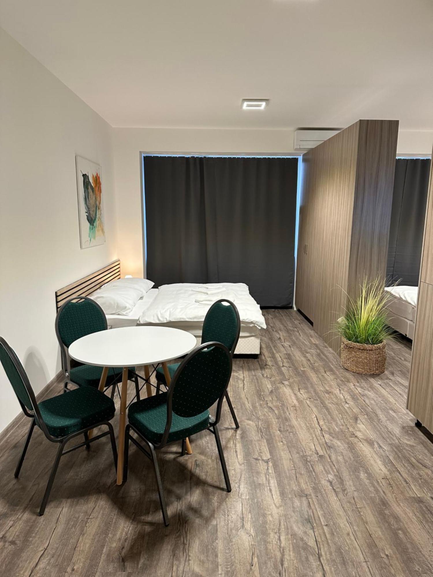 111Apartments Кошице Екстер'єр фото